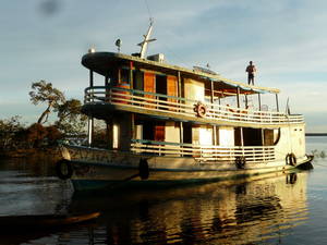 Amazonasschiff AYNARA